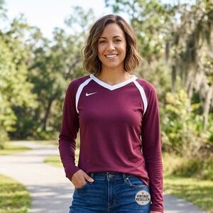 Nike Agility Women’s Large Long Sleeve Stock Game Jersey Burgundy 658066-512 NWT